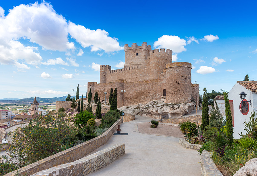 El Castillo de Santa Bárbara de Alicante, referente turístico