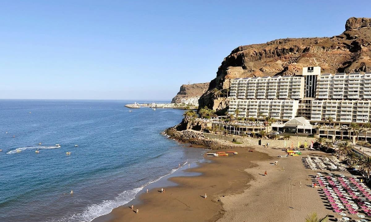 Panoramic view of the Taurito Princess Hotel and the beach