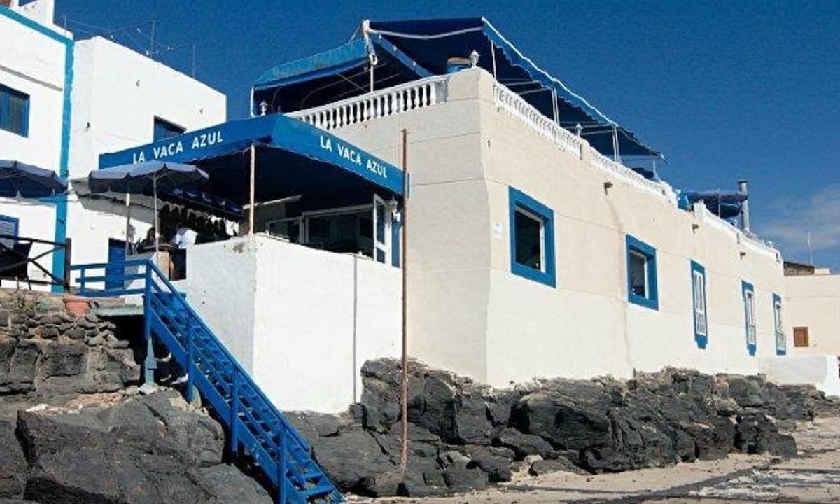 Beachfront terrace at El Cotillo