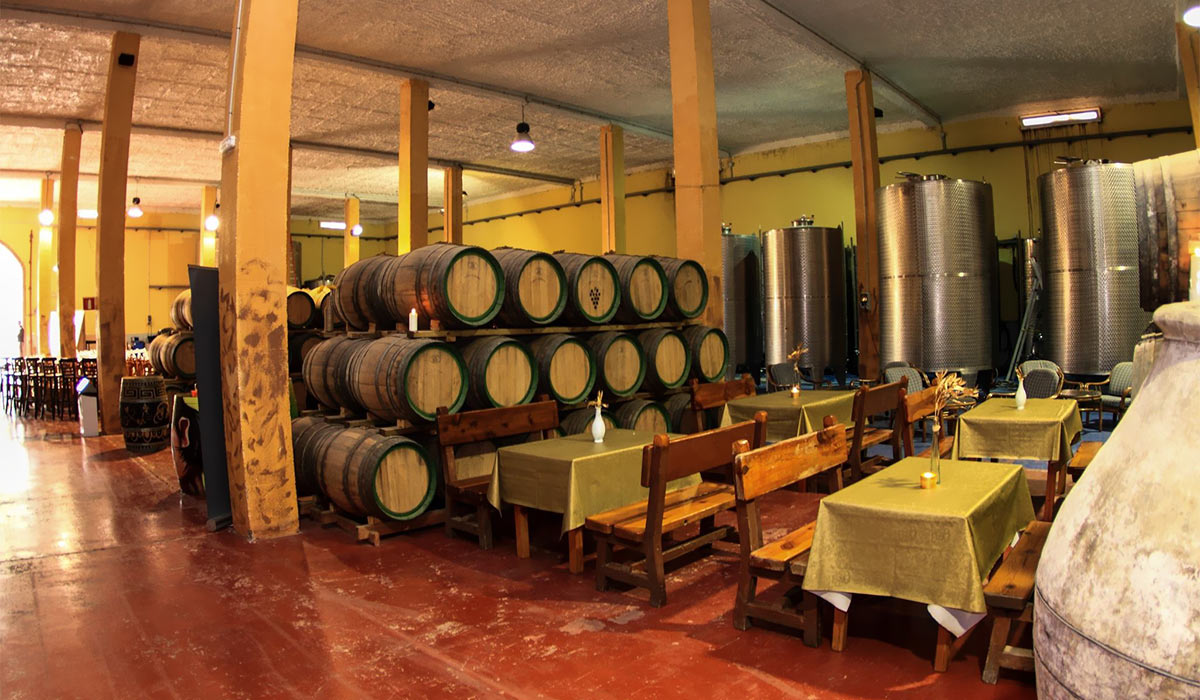 Oak barrels in Las Tirajanas wineries