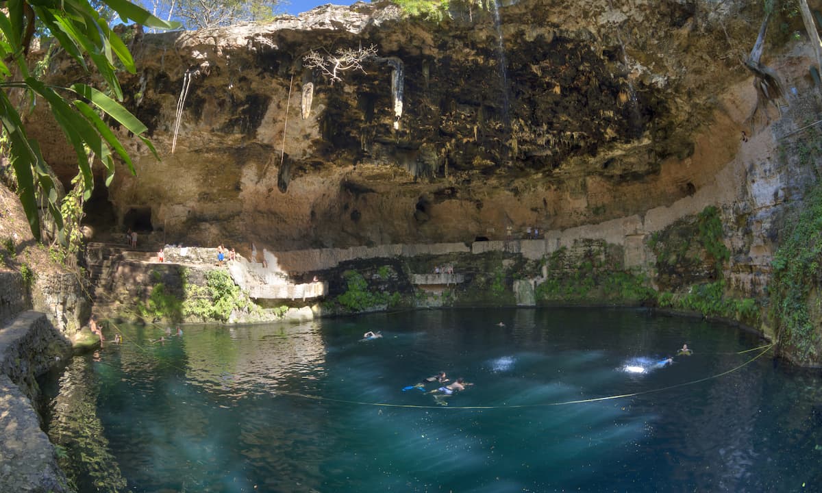 Cenote Zacil en Yucatán