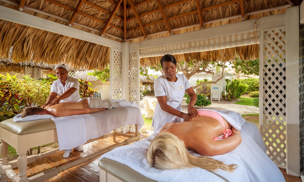 A couple’s massage