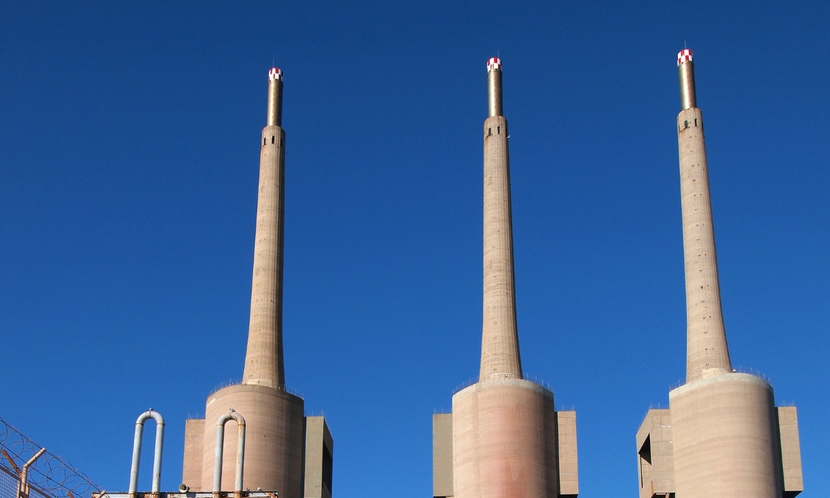 Las Tres Chimeneas de Sant Adrià de Besòs