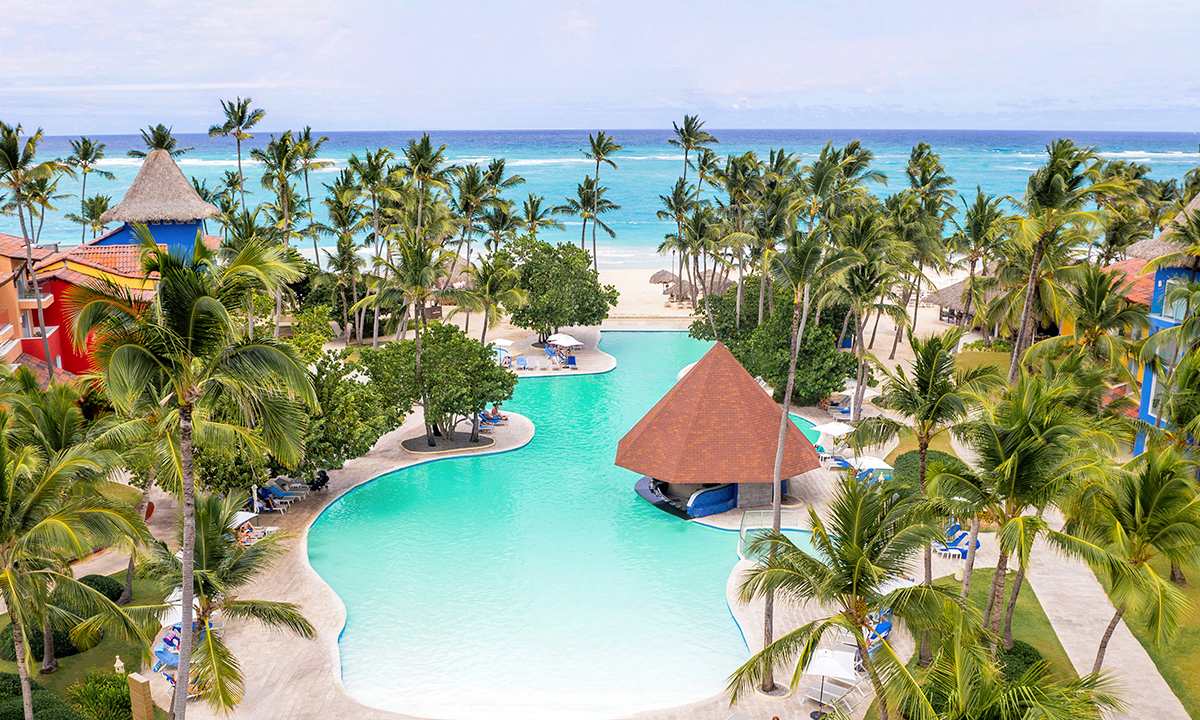 Caribe Deluxe Princess Hotel swimming pools