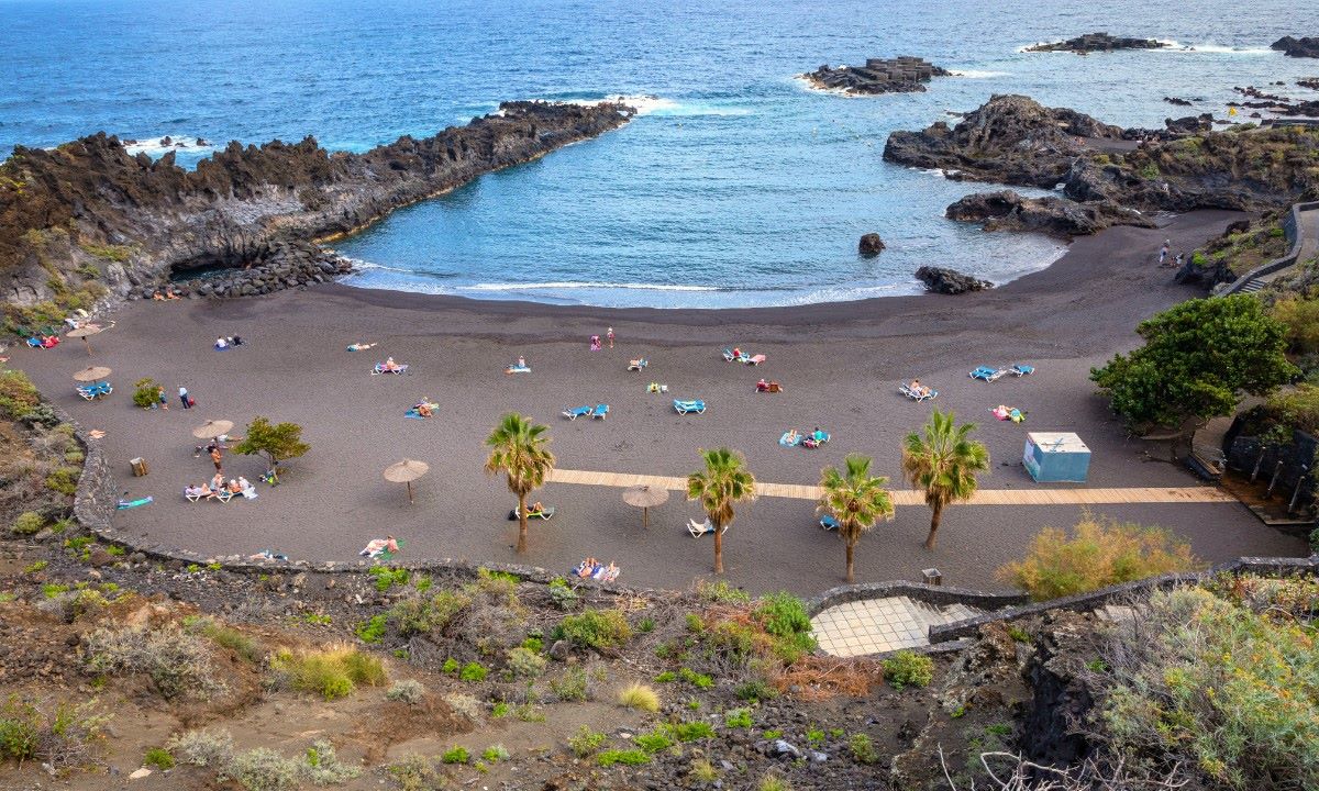 Familias en la Playa de Los Cancajos en La Palma