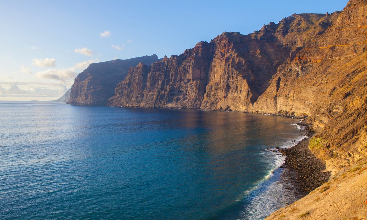 The cliffs of Los Gigantes at sunset