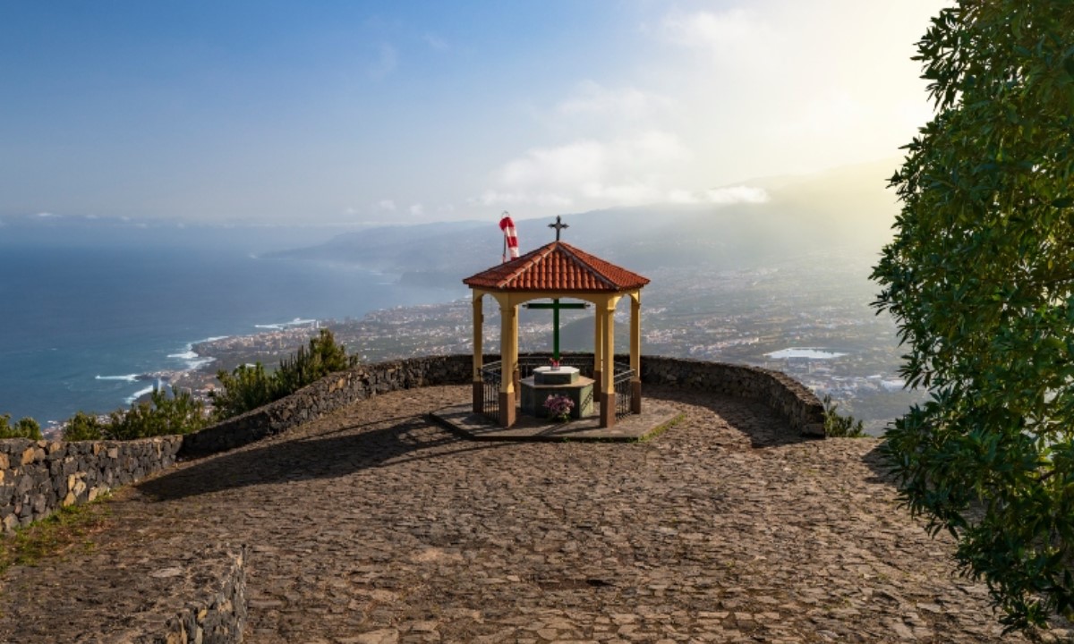 Views of the Orotava Valley from La Corona Viewpoint