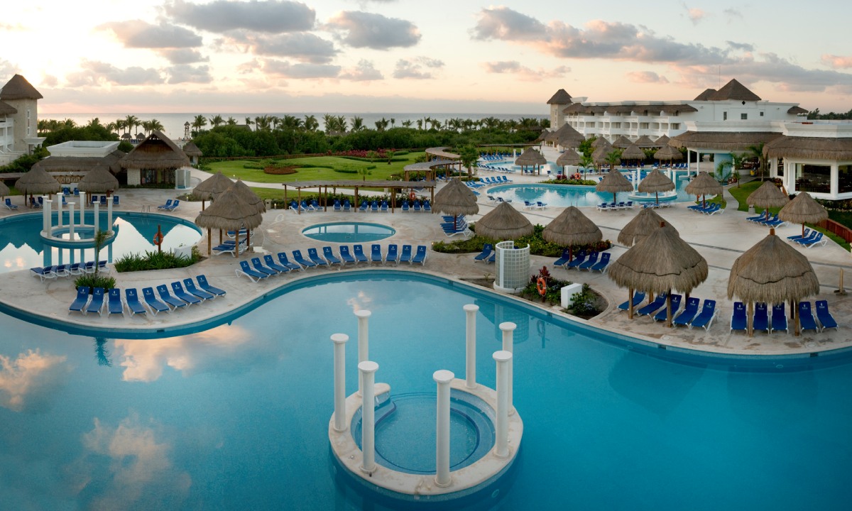 Grand Riviera Princess