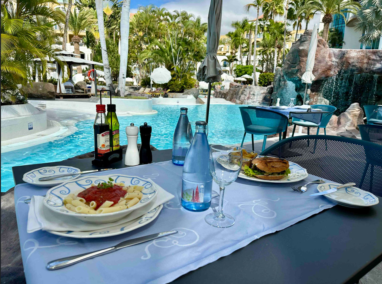 Jardines de Nivaria se convierte en el primer hotel de Tenerife en adherirse a ACET - Adrian Hoteles